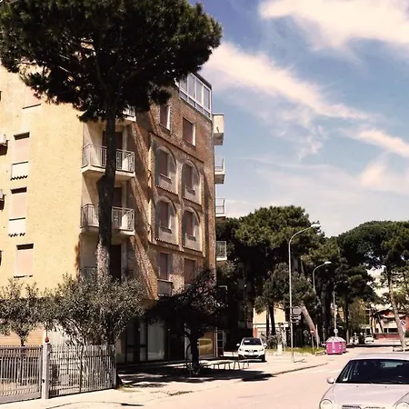 Lido Degli Estensi 2 * Llido Degli Estensi